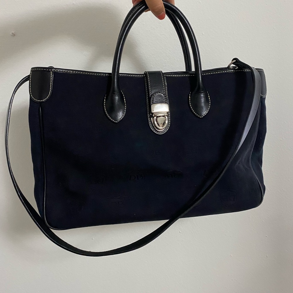 Large Dooney and Bourke Black Logo Tote Bag/Purse